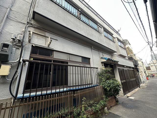 中崎町駅徒歩3分　⺠泊等何商可能！業種相談◎居抜き物件